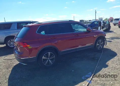 2018 Volkswagen Tiguan 2.0T Se/2.0T Sel из США, поврежденный, VIN 3VV3B7AX0JM082078